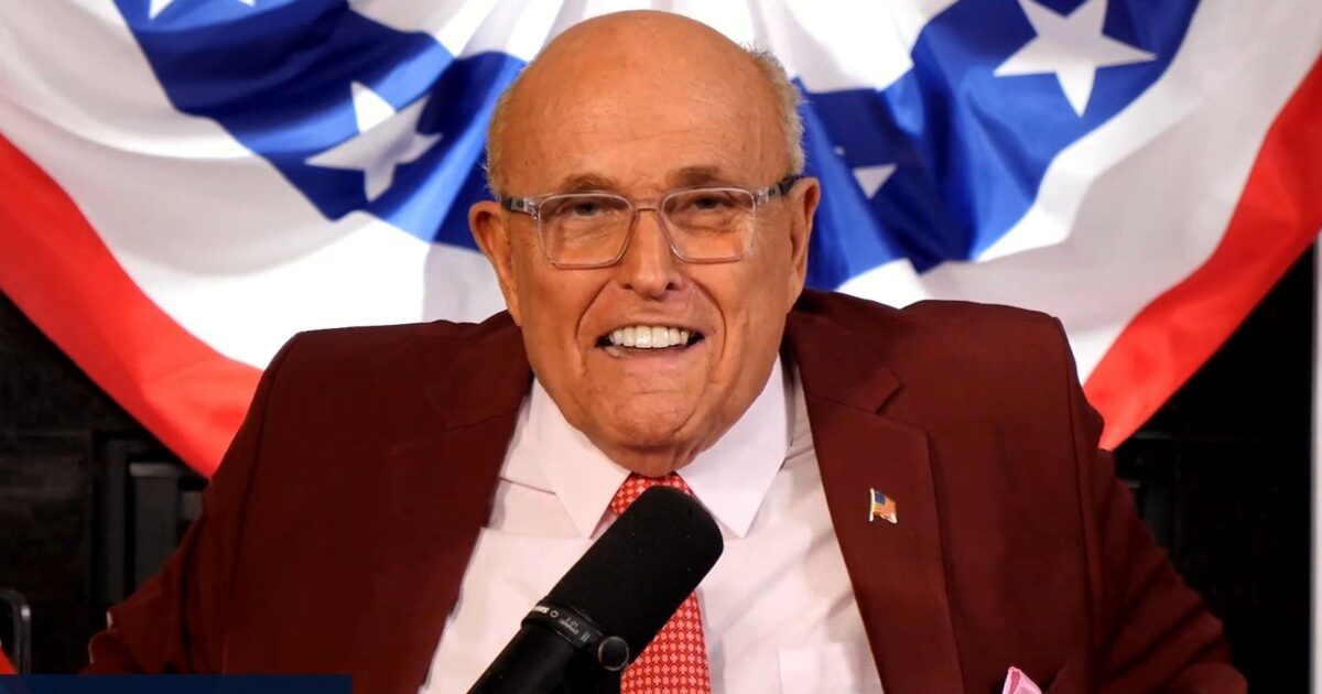 Arizona drops stalled ‘fake elector’ case against Rudy Giuliani, 17 Trump allies Arizona drops stalled ‘fake elector case against Rudy Giuliani 17 Trump allies