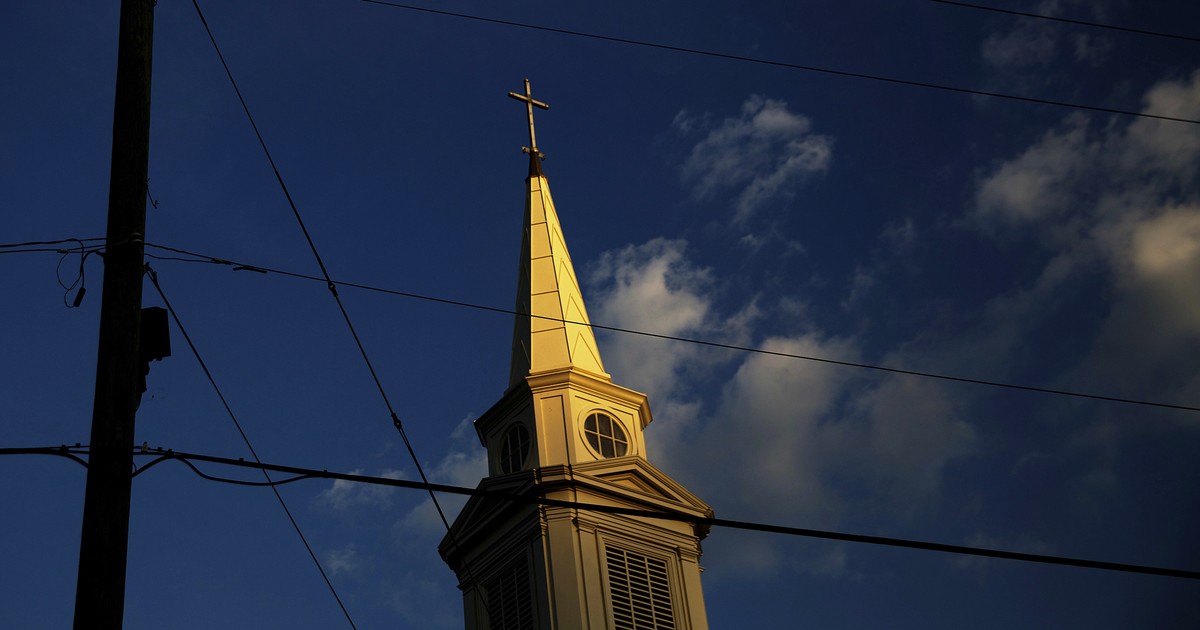 Congress Must End IRS From Silencing Churches and Pastors Congress Must End IRS From Silencing Churches and Pastors