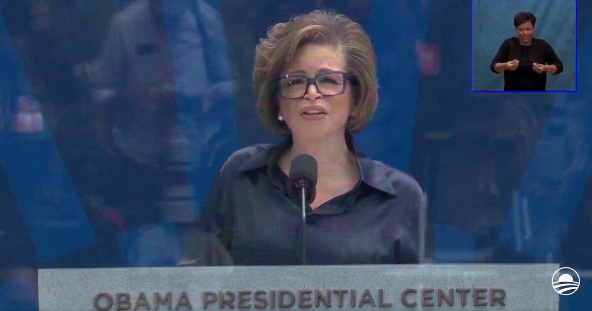 Obama center debut ceremony mocked Obama center debut ceremony mocked