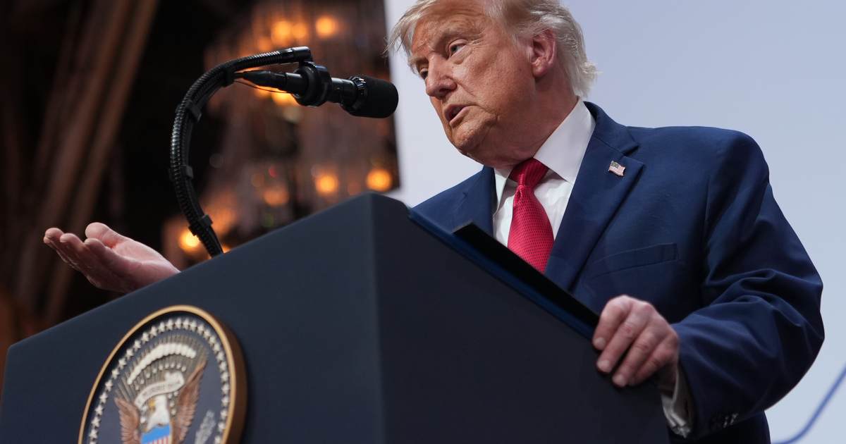 Republicans Hang On Republicans Hang On