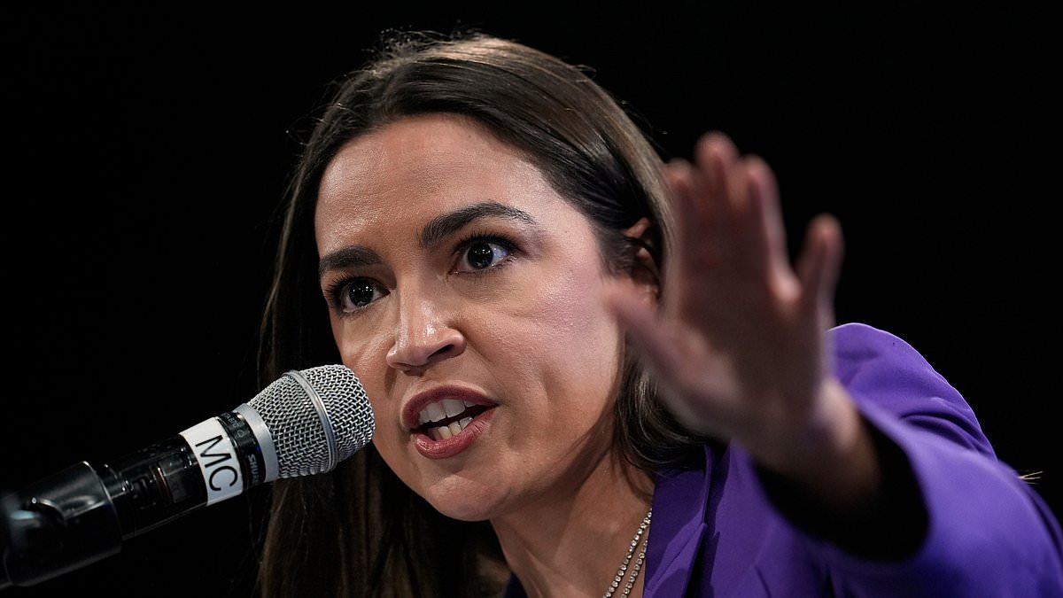 AOC reveals 2028 plans as she's ridiculed over 'fake Southern accent' in bold Obama-style power move 110136665 0 image m 10 1784557840263