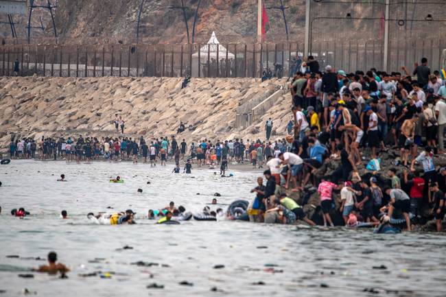 'Absolute Chaos': Nearly 50,000 Migrants Invade Spanish Enclave in a Single Day 769c6a81 007d 4357 b209 2716d47c2d57 1