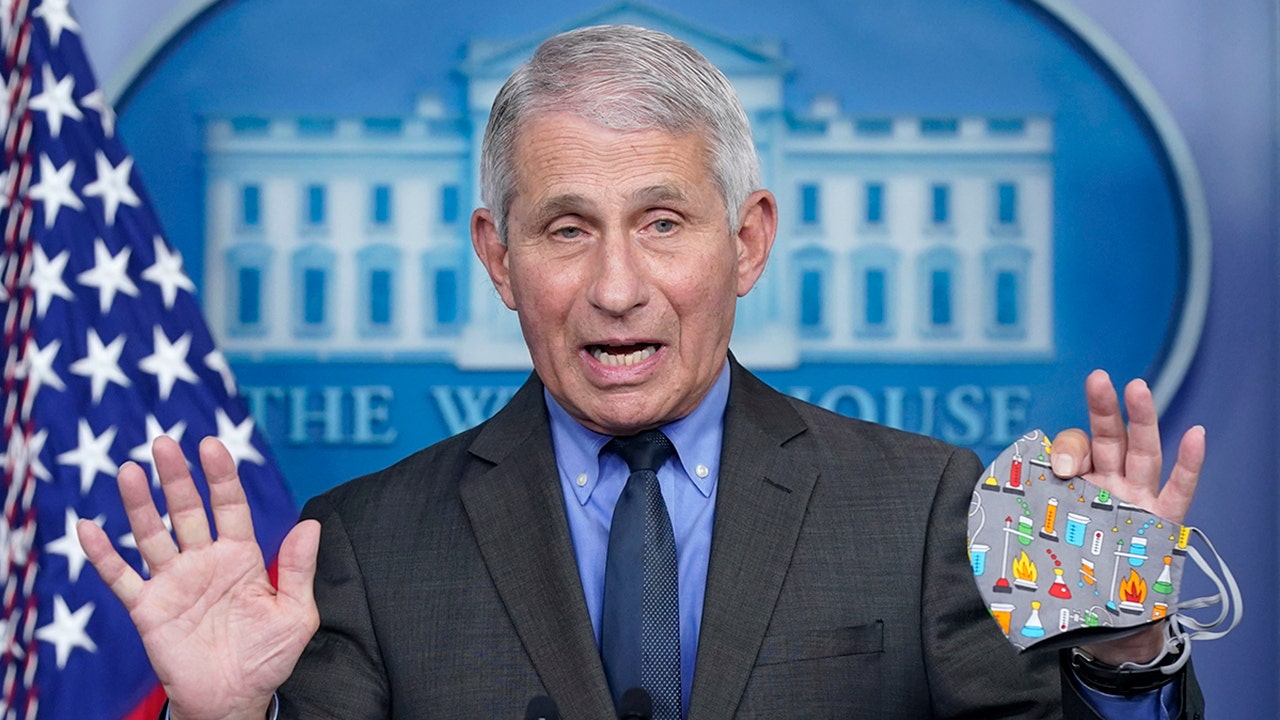 Rand Paul says Fauci lobbied for $1M prize while leading COVID response Fauci mask thumb