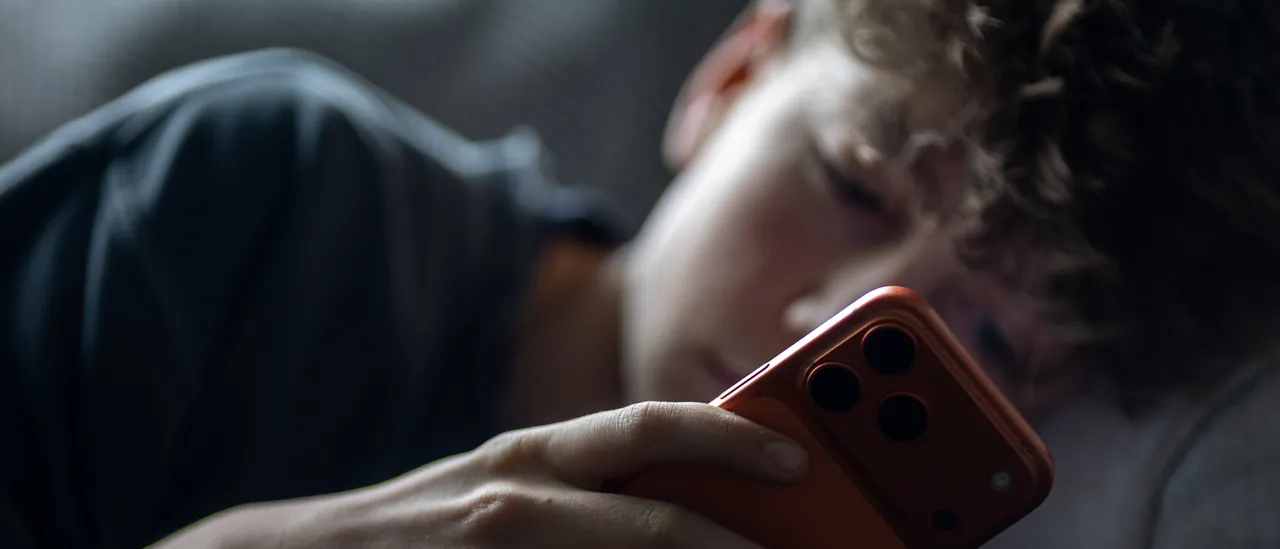 AI And Screens Fueling A Generation of Depressed, Isolated and Gender-Confused Youth, Experts Warn GettyImages 2268918838