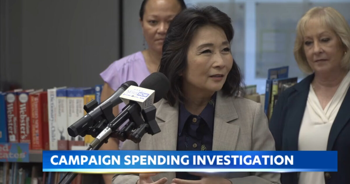 Hawaii governor says Lt. Gov. should ‘consider’ resigning over corruption indictment Hawaii governor says Lt. Gov. should ‘consider resigning over corruption indictment 2