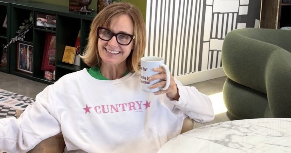 Why Is Diane Farr Leaving Los Angeles? 'Fire Country' Star Shares Emotional Goodbye After 30 Years arr