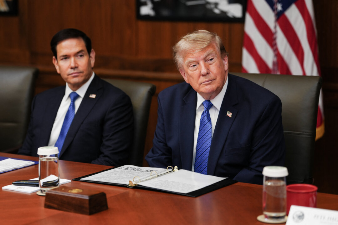 Trump Imposes 4-Year Tariff-Rate Quota on Quartz Surface Imports id6069875 GettyImages 2287741679 sb 1080x720 1