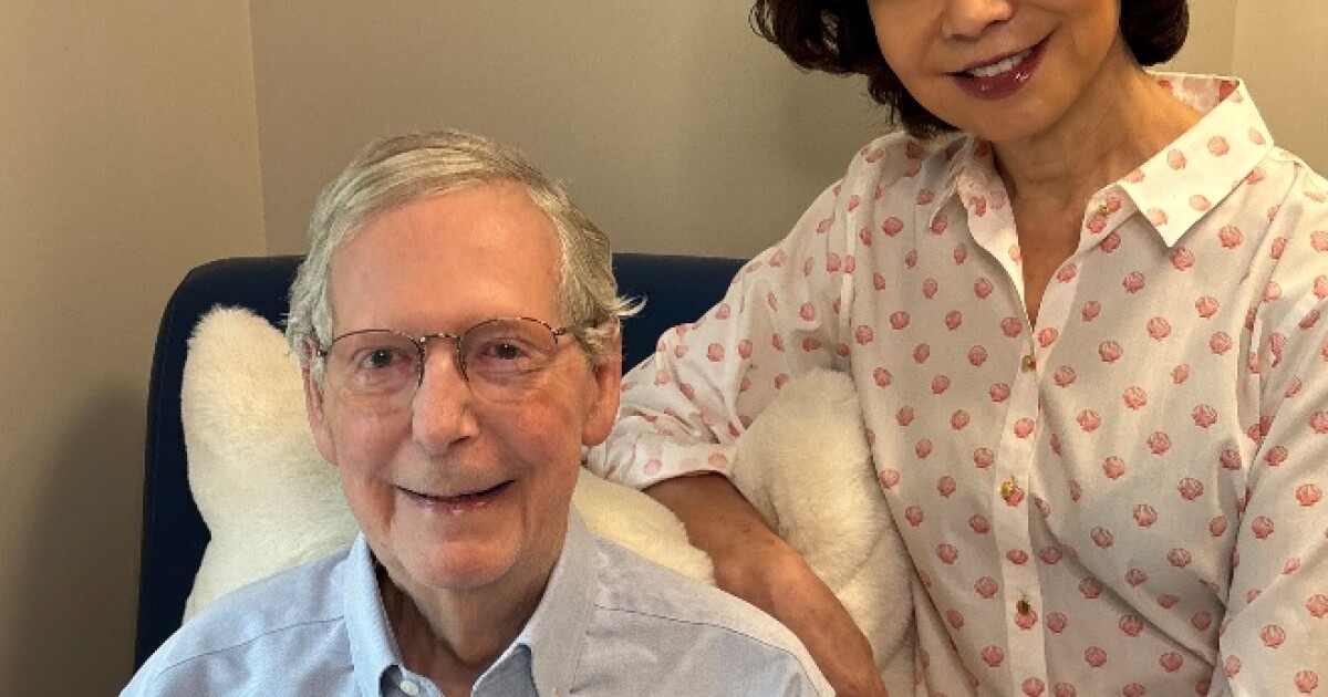 Mitch McConnell’s office releases new photo, statement that he’s still recovering… image002