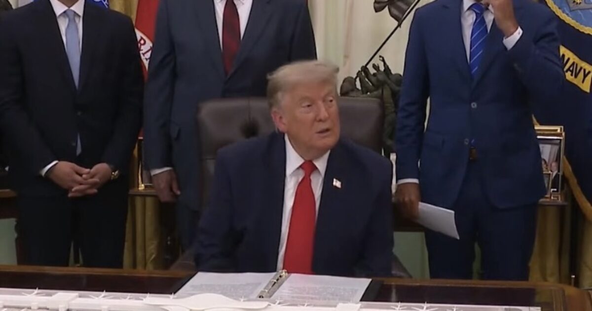 Trump Responds to Report that China Plans to Provide Shoulder-Launched Missiles to Iran img 4914 1200x630 1