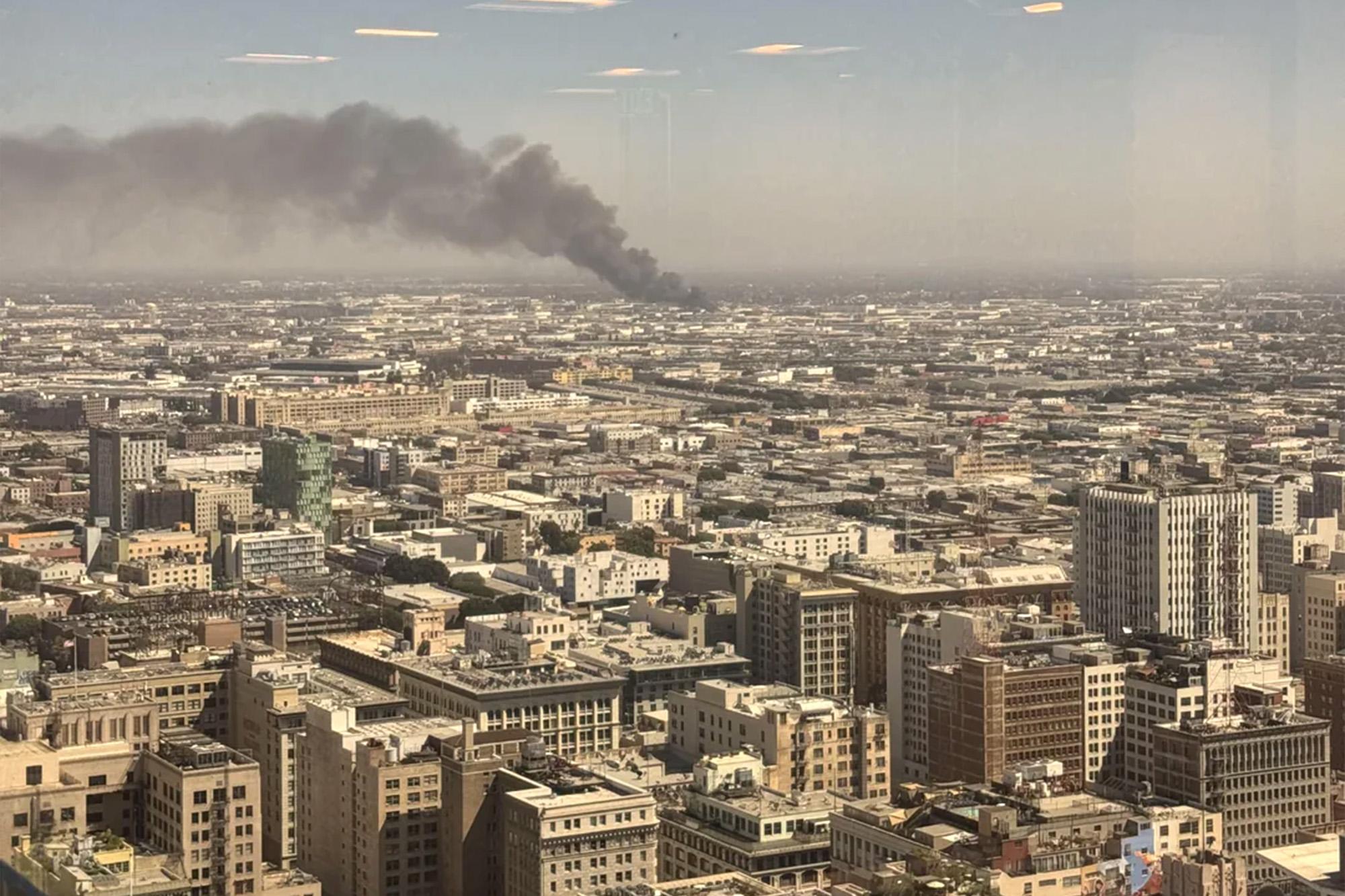Warehouse fire breaks out near site of Boyle Heights disaster ire 3