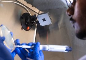 Some Scientists Have ‘Magic Hands’ in the Lab. This A.I. Is Learning Why.