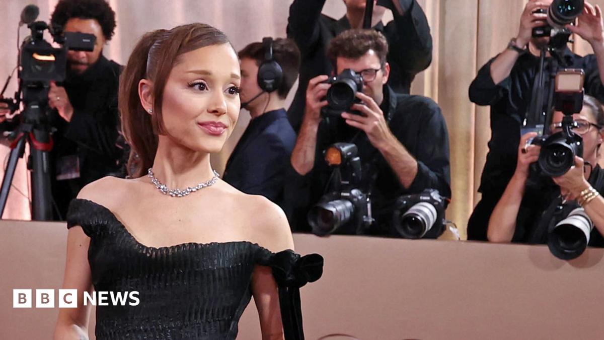 Ariana Grande has had enough of body comments, but 'scrutiny' will linger 0800a 5