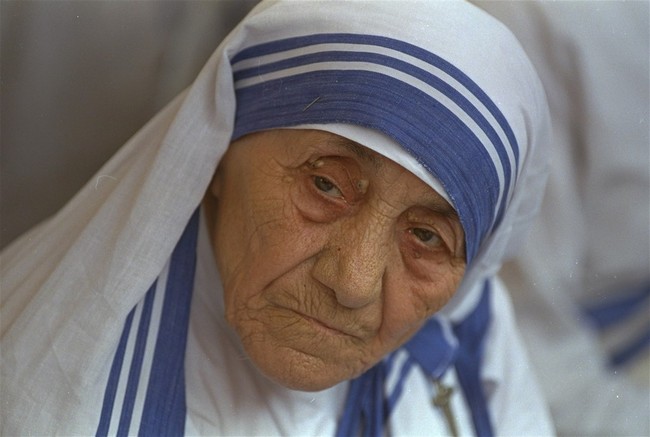The Clintons Once Sat in Silence While Mother Teresa Took Aim at Them on Abortion 0c8ad0b7 4651 4a46 812c ea74e01d5a36