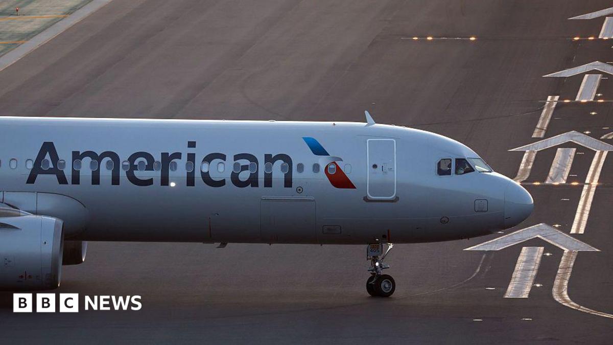Laptop catches fire on US flight, with passenger treated at airport 1 95e0 53a570c83624 1