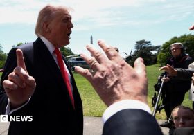 ‘Quiet, quiet, quiet!’ – What triggers Trump to shut down reporters?