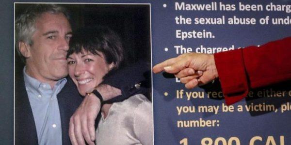 Hugh Hefner Reported Jeffrey Epstein to FBI but Was Ignored, Lawsuit Alleges 1000 16 e1676407929601