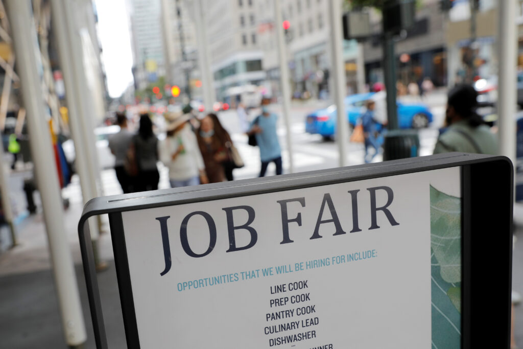 US Nonfarm Payrolls Unexpectedly Decline in July; Unemployment Rate Eases to 4.1% 2026 08 07T125121Z 2 LYNXMPEM7610N RTROPTP 4 USA ECONOMY RECOVERY UNEMPLOYMENT 1024x683 1