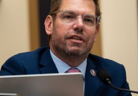 FBI Agents Search Eric Swalwell’s Home as Part of Federal Inquiry
