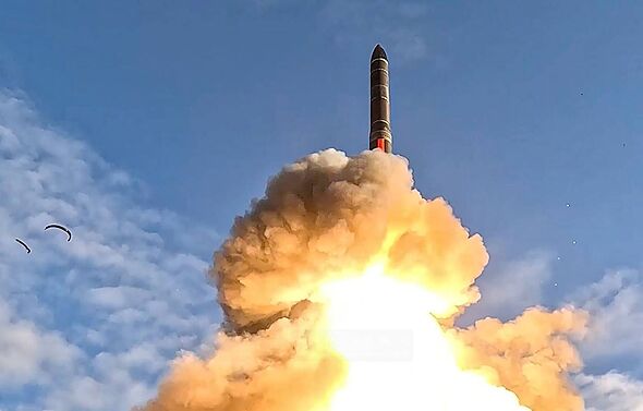 Russia warns Britain of strike as state TV map shows five UK military targets 215006 1