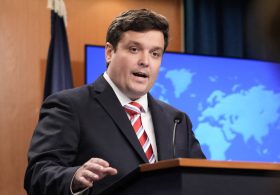 Trump Administration Aims to Revoke Visas of Foreign Citizens Applying for Asylum