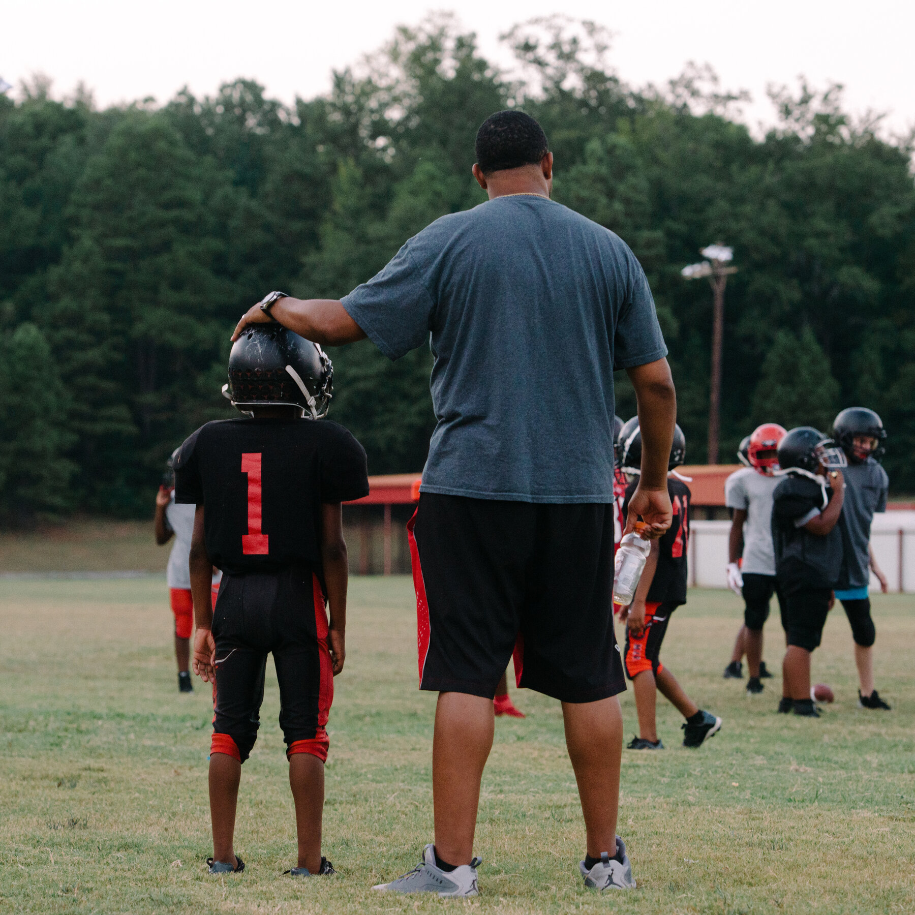 Your Child Plays Football. How Can You Minimize Risk of C.T.E.? 25nat cte parents 1 cvwt mediumSquareAt3X