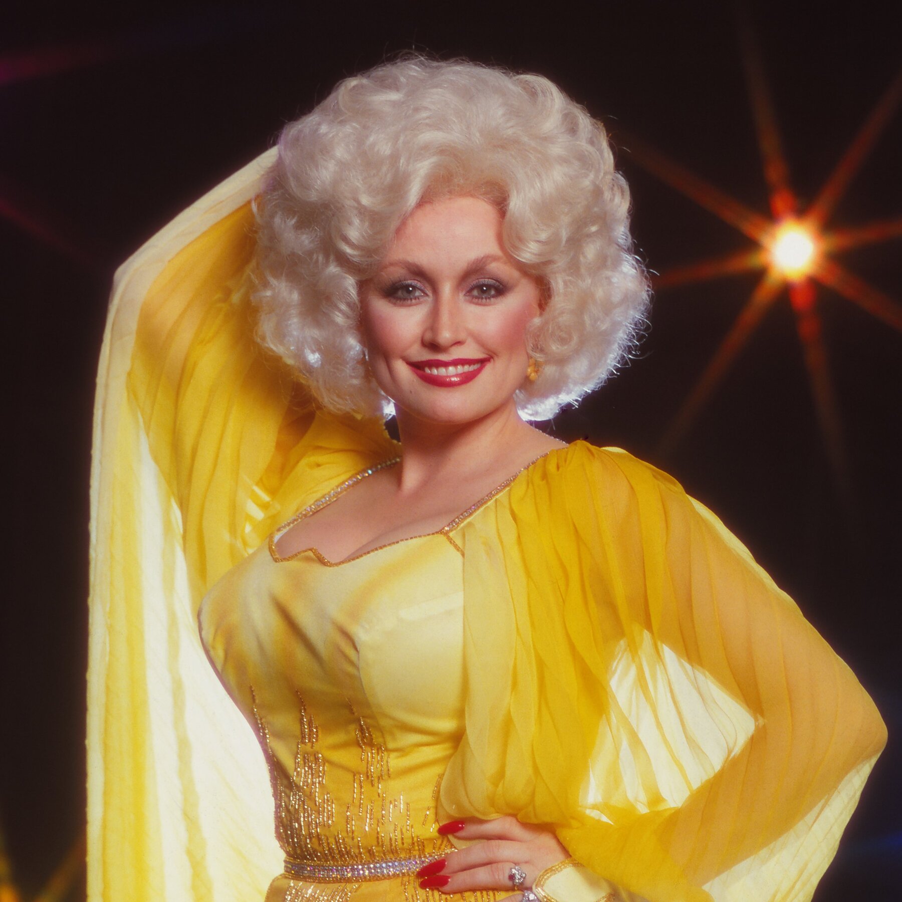 Dolly Parton Outsmarted Every Dumb-Blonde Joke 26ST DOLLY JOKE ghql mediumSquareAt3X