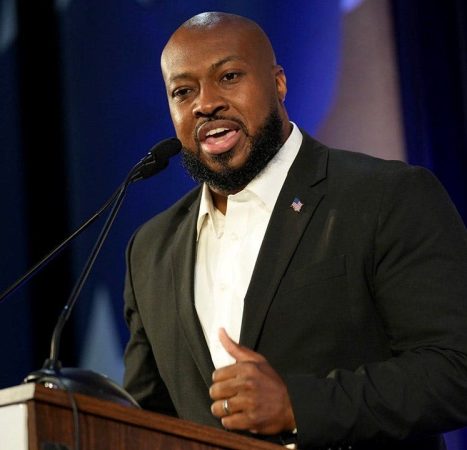 Dem drops US Senate bid, leaving independent candidate as lone challenger to incumbent GOP Sen Mike Rounds