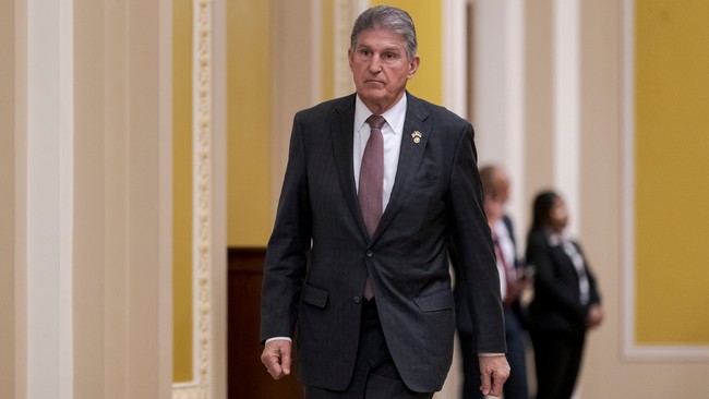 Watch: Joe Manchin Blasts Democratic Socialist Demands As 'Crazy Stuff' 2b605214 3362 4198 8a76 8736b2297357