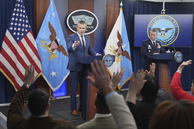 Official: Fired Stars and Stripes Publisher Was ‘Lazy,’ Oversaw ‘Massive Decline’ 32835249