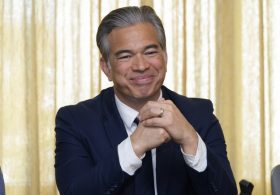 Netflix-Linked Contributions Dog Dem AGs Trying to Block Paramount-Warner Deal