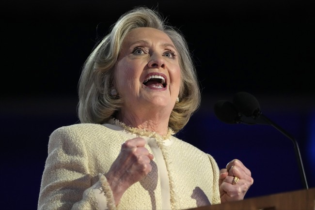 Hillary Clinton's New Statement on the Socialist Rise Among the Young Is a Hot Mess 4ed9 80d7 53cb25dd26a7 1
