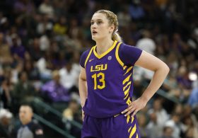 Ukrainian basketball player quits US college team after Russian joins