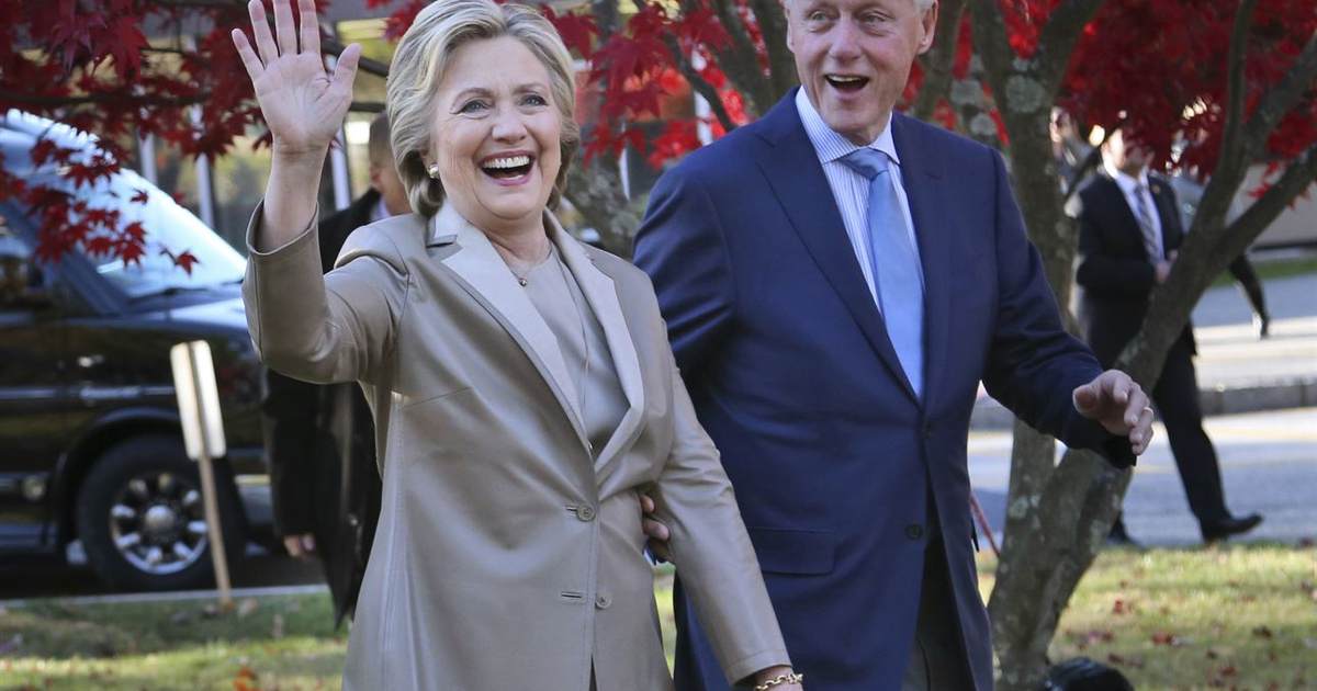 Bill and Hillary Clinton Are Looking for Help - and What They're Asking for Has People Laughing 55353ce2 e0c0 48e0 8dc4 ba00dc9b4a73 1200x630 1