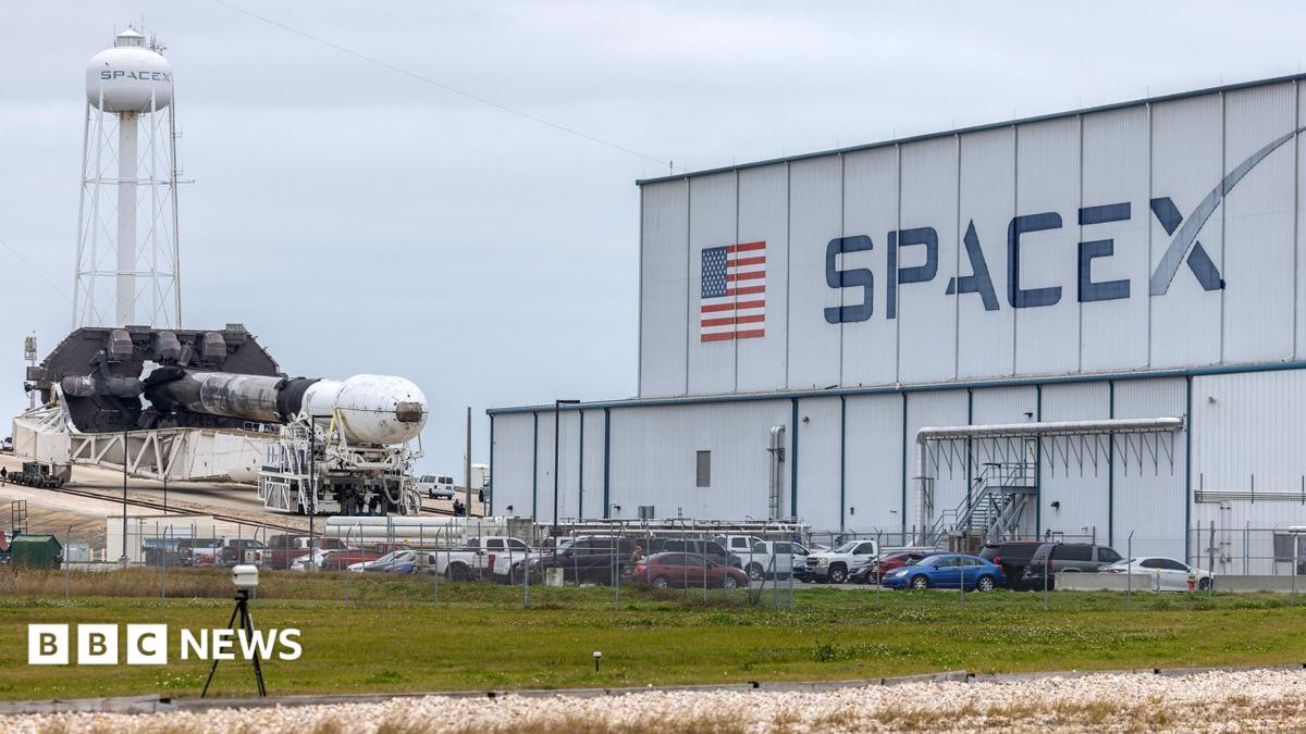 What will happen when a SpaceX rocket collides with the Moon? 6 44