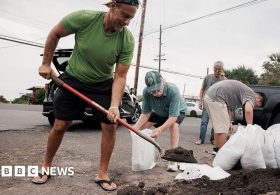 Hawaii braces for potential first direct hit by a hurricane in 34 years