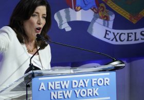 NY Gov. Hochul Ditches ‘Feminist’ Routine to Don Hijab for Muslim Men