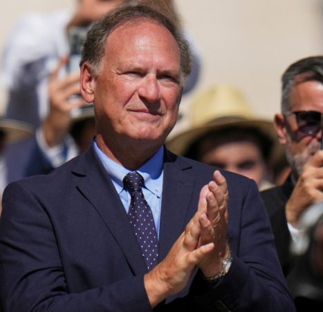 Alito to WSJ: ‘Obviously I’m here for another term’ 