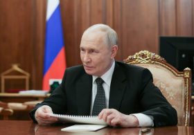 Putin signs crypto bill
