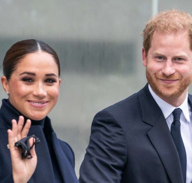 America Descends Into Mourning Upon News That Harry And Meghan Are Leaving