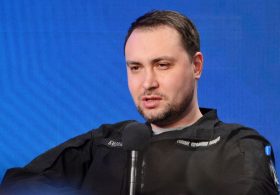 Zelensky chief of staff drawn into widening corruption scandal