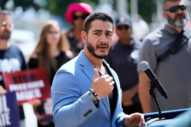 El-Sayed Tried a Pithy 'Daddy' Burn ... Mike Rogers Made It About El-Sayed's Shady Father-in-Law 6b 4dd0 b461 b3803a711929 4