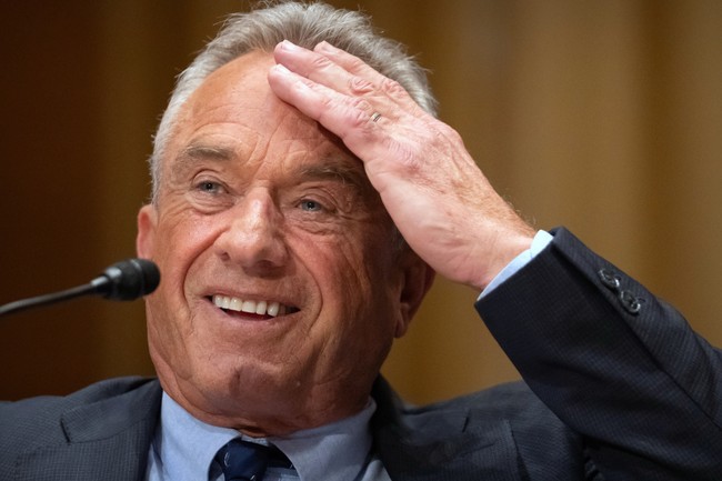 Doesn't Even Play One on TV: Fake Doctor Abdul El-Sayed Says He 'Can't Wait to Grill' RFK Jr. 6e74