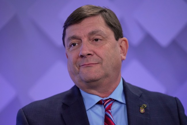 Yikes: Troy Jackson Hands Susan Collins Some Gifts in Maine Senate Race 812