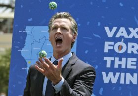 Newsom’s 2028 Problem Comes Into Focus in Michigan: His California Brand