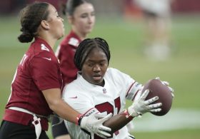 Higher-income families more likely to enroll kids in organized sports: Poll