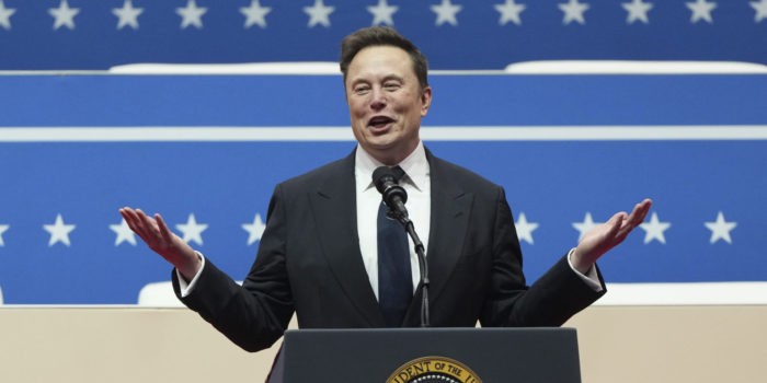 Elon Musk’s Space Company to Build New Rocket Launching Site in Louisiana AP25037679080154 e1738984012261