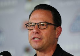 Shapiro signs order restricting data centers in Pennsylvania