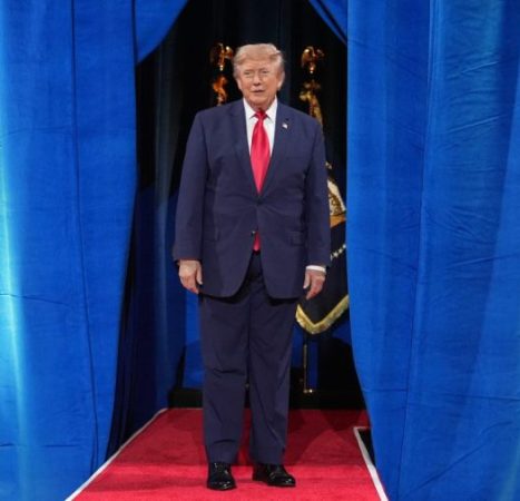 Live updates: Trump promotes economic agenda in Las Vegas; El-Sayed rocks Michigan with primary win