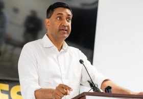 Ro Khanna Says Democrats Ditching Extremist Hasan Piker Would Show ‘Weakness’