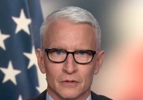 CNN’s Cooper: ‘Shameful’ Trump Offering Early Access to Social Media Posts
